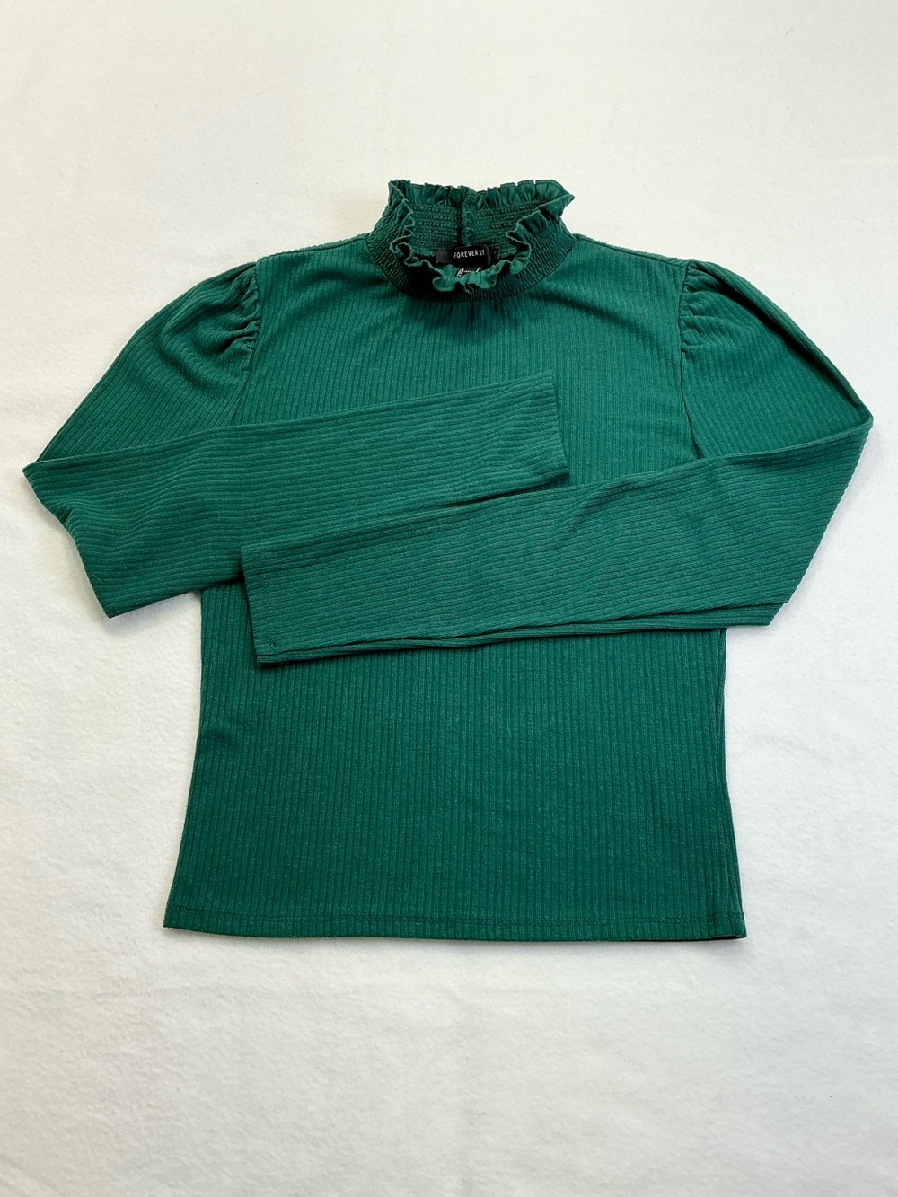Forever 21 Green Ribbed Ruffle Mock Neck Puff Sleeve Top Women’s S